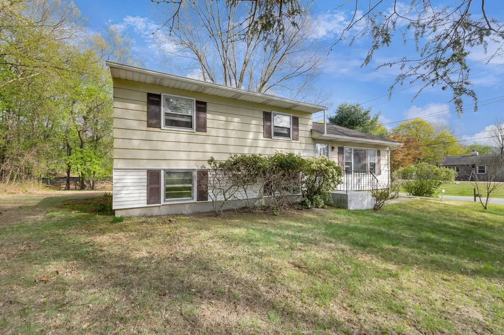 43 Rose Place Central Valley NY 10917