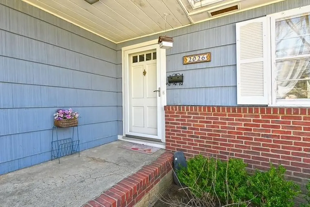 2026 Decker Avenue Merrick NY 11566