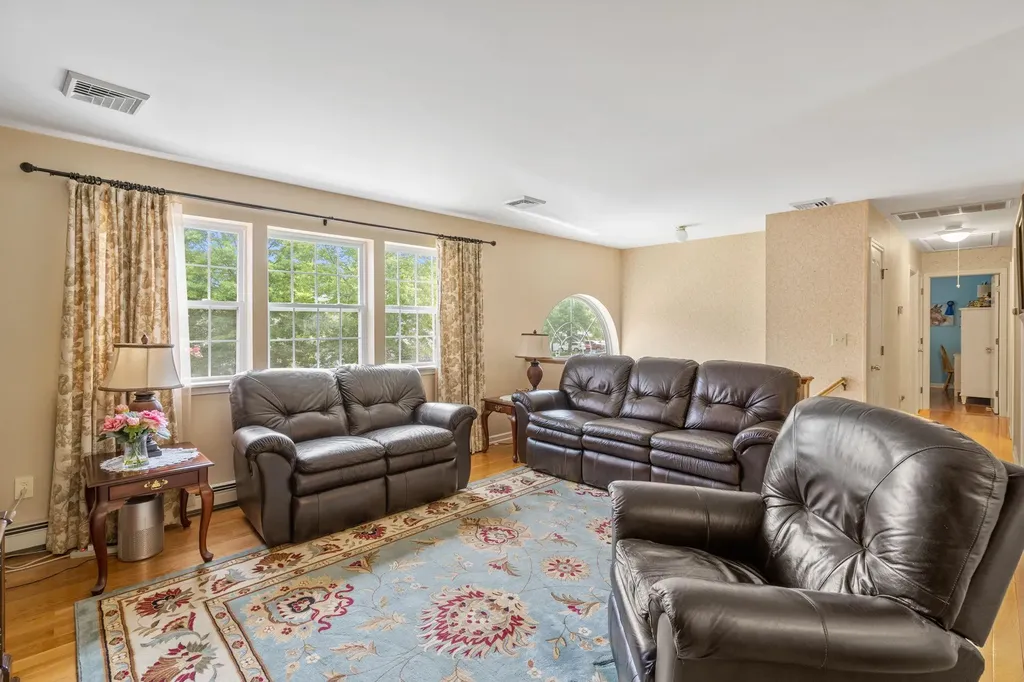 12 Sycamore Drive Montgomery NY 12549