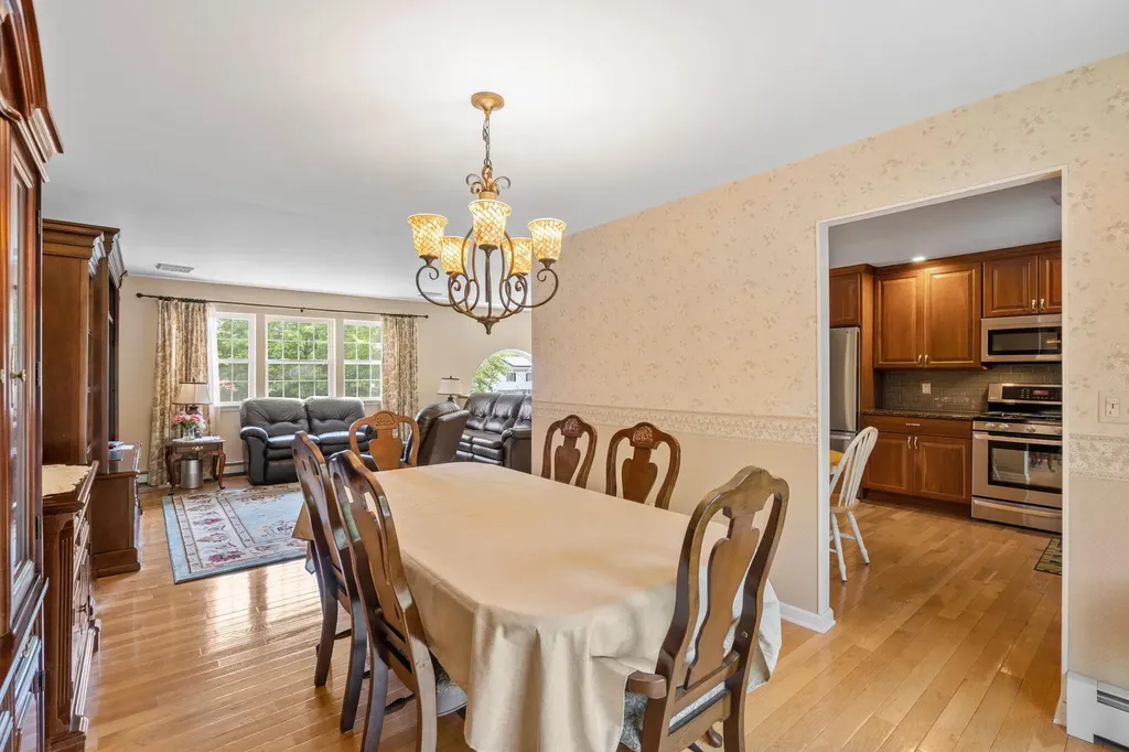 12 Sycamore Drive Montgomery NY 12549