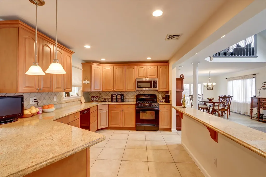 263 Chance Drive Oceanside NY 11572