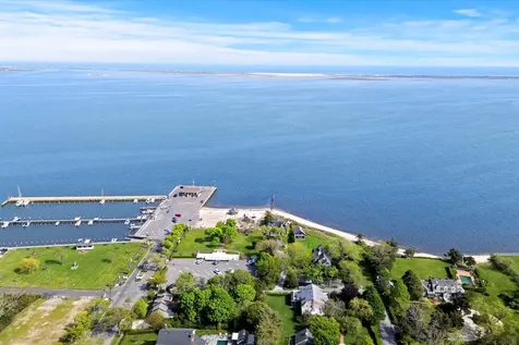 4 Shore Road Bellport Village NY 11713