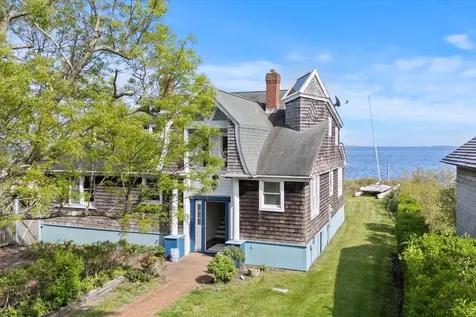 4 Shore Road Bellport Village NY 11713