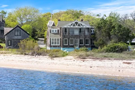 4 Shore Road Bellport Village NY 11713