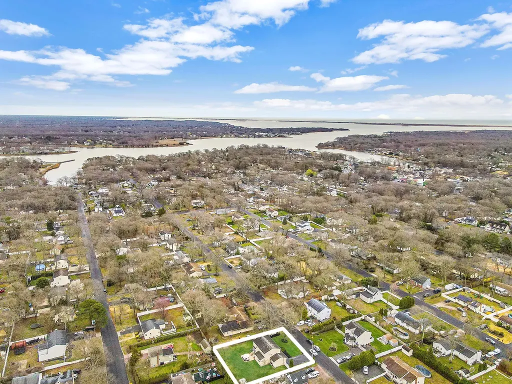 9 Jeanatta Avenue Mastic NY 11950