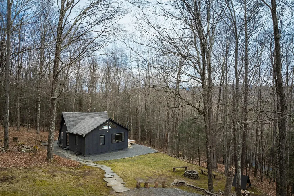 44 Smith Lane Grahamsville NY 12740