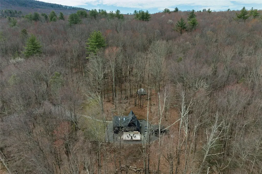 44 Smith Lane Grahamsville NY 12740