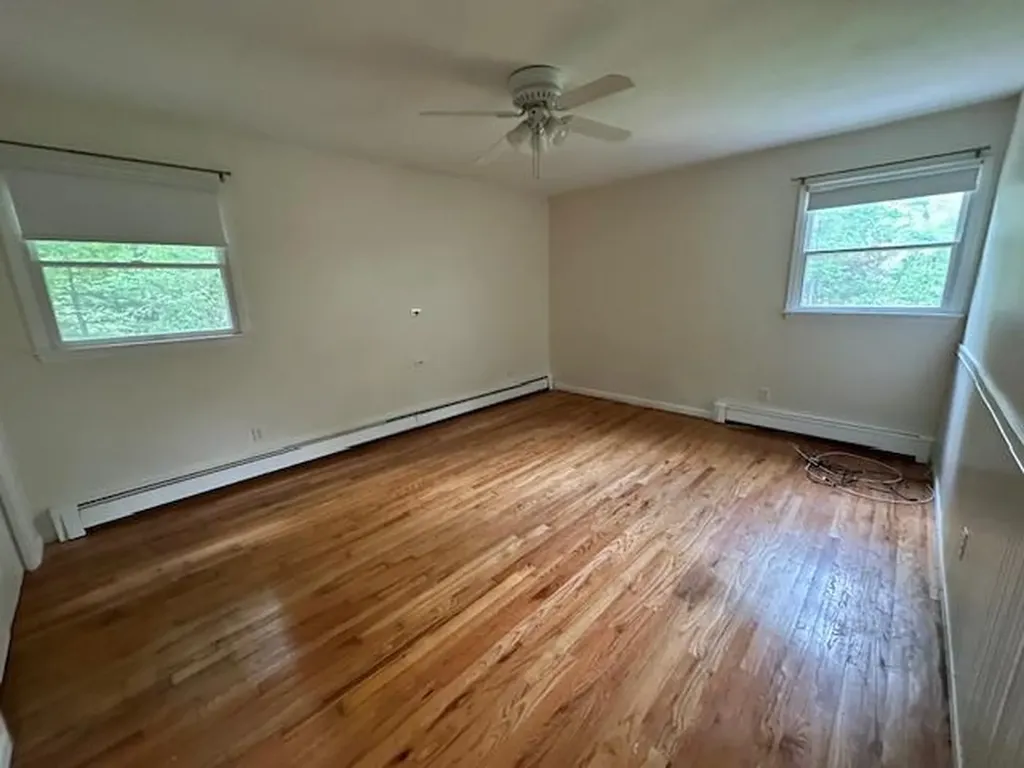 61 View Acre Drive Huntington NY 11743
