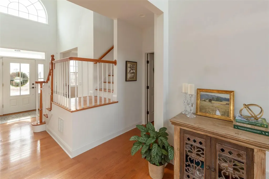 46 Delfina Drive Lagrangeville NY 12540
