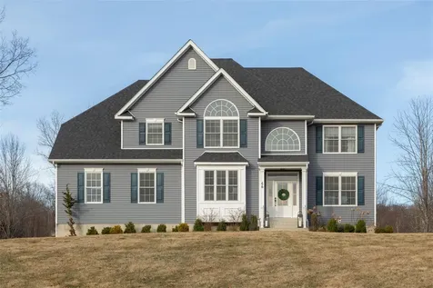 46 Delfina Drive Lagrangeville NY 12540