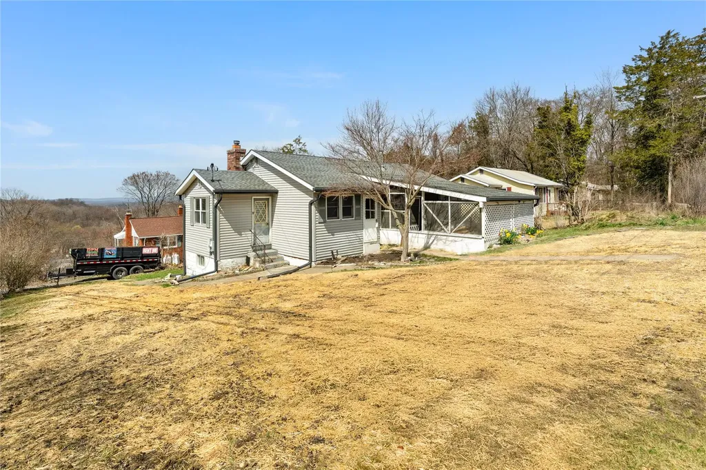 6 Edgewood Trail Monroe NY 10950