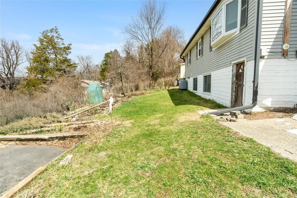 6 Edgewood Trail Monroe NY 10950