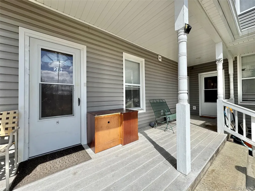 97 Deblock Road New Hampton NY 10958