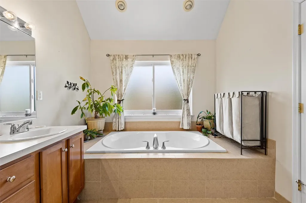 19 Arcadian Place Fishkill NY 12524
