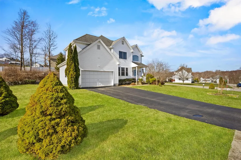 19 Arcadian Place Fishkill NY 12524