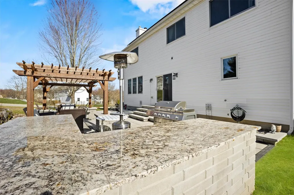 19 Arcadian Place Fishkill NY 12524