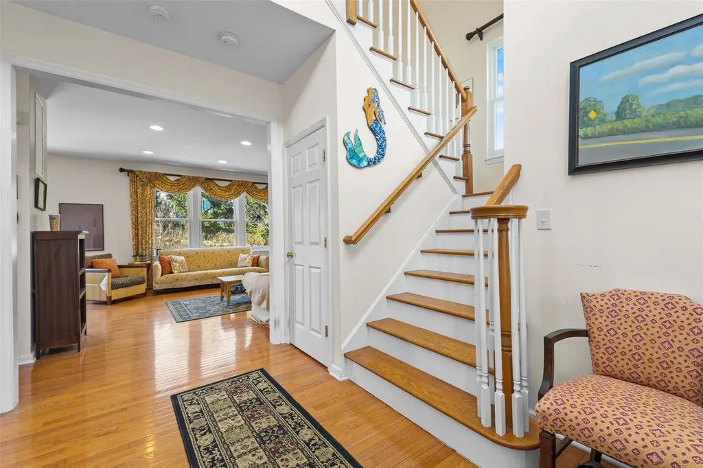 19 Arcadian Place Fishkill NY 12524