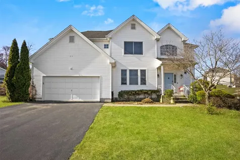 19 Arcadian Place Fishkill NY 12524