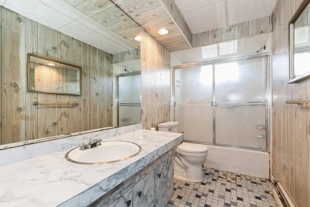 10 Anne Drive Selden NY 11784