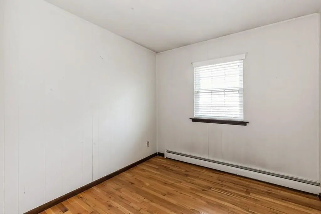 10 Anne Drive Selden NY 11784