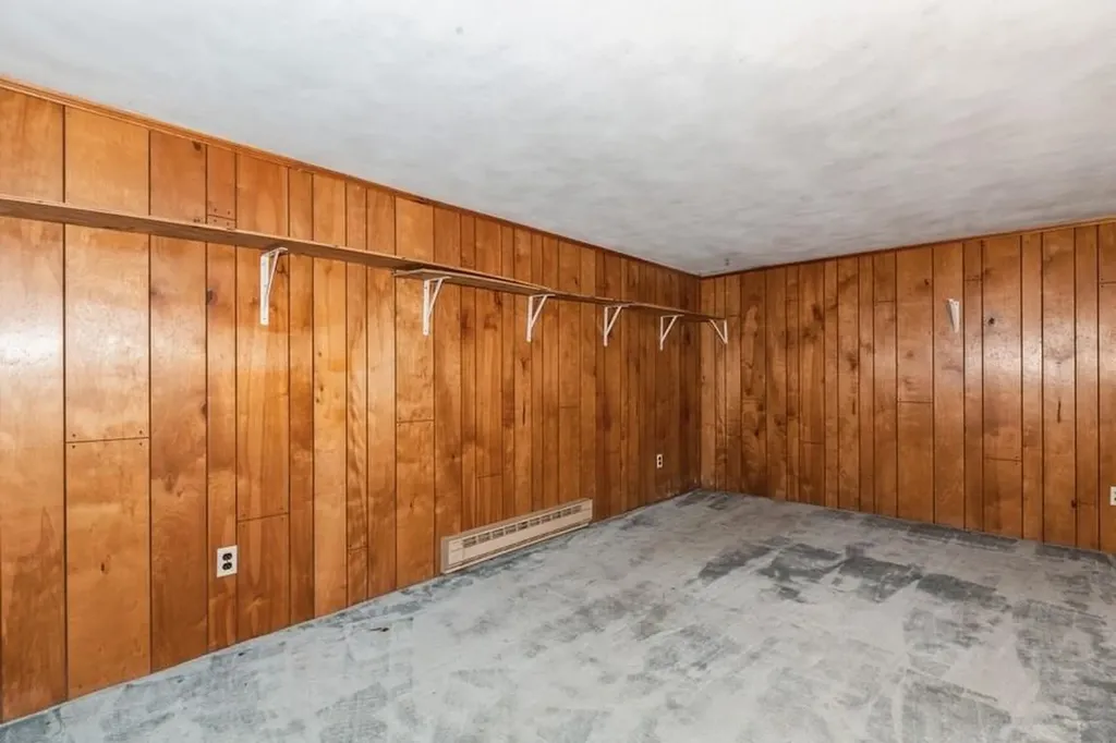10 Anne Drive Selden NY 11784