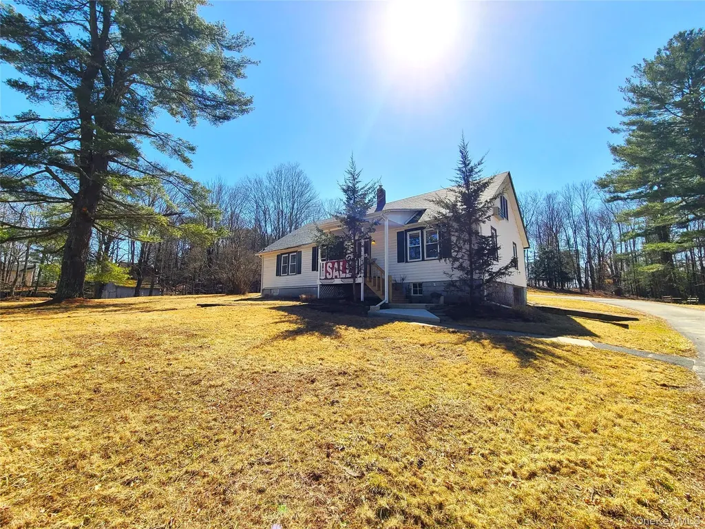 1095 State Route 17b Mongaup Valley NY 12762