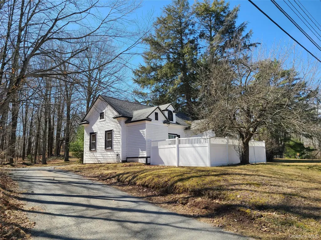 1095 State Route 17b Mongaup Valley NY 12762