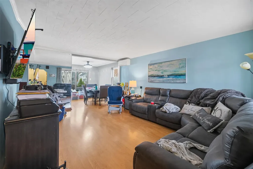 1026 Swinton Avenue Bronx NY 10465