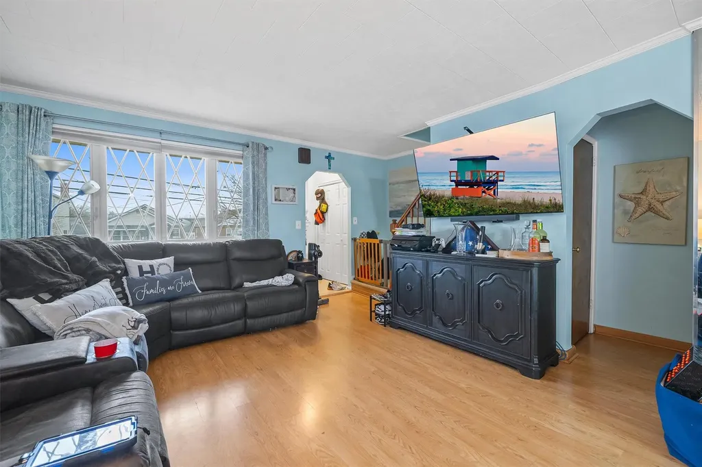 1026 Swinton Avenue Bronx NY 10465