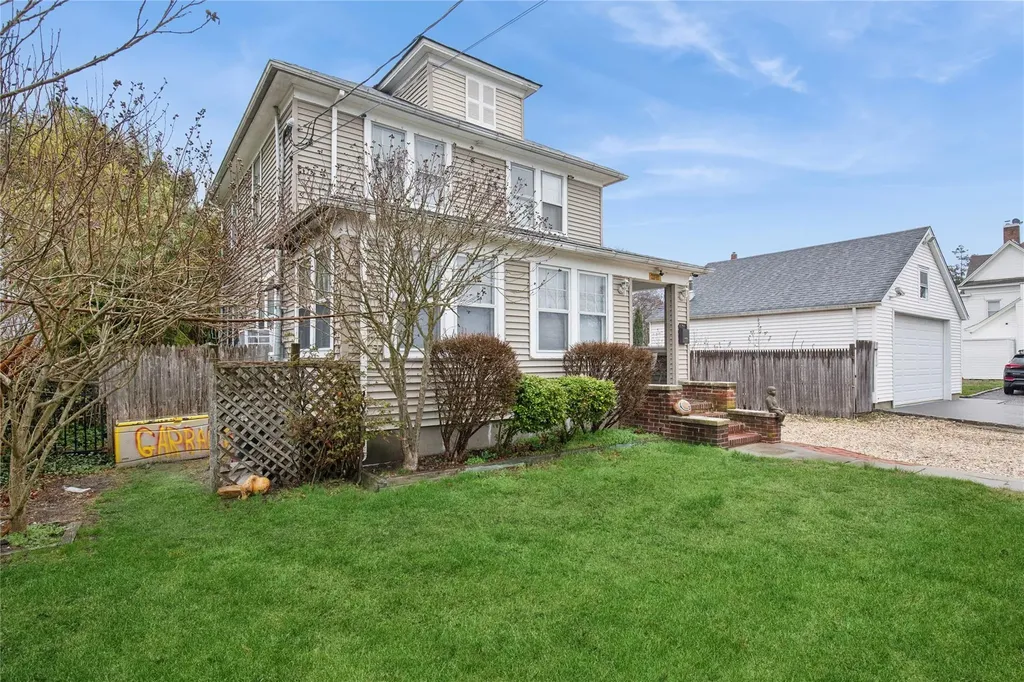 59 Carman Street Patchogue NY 11772