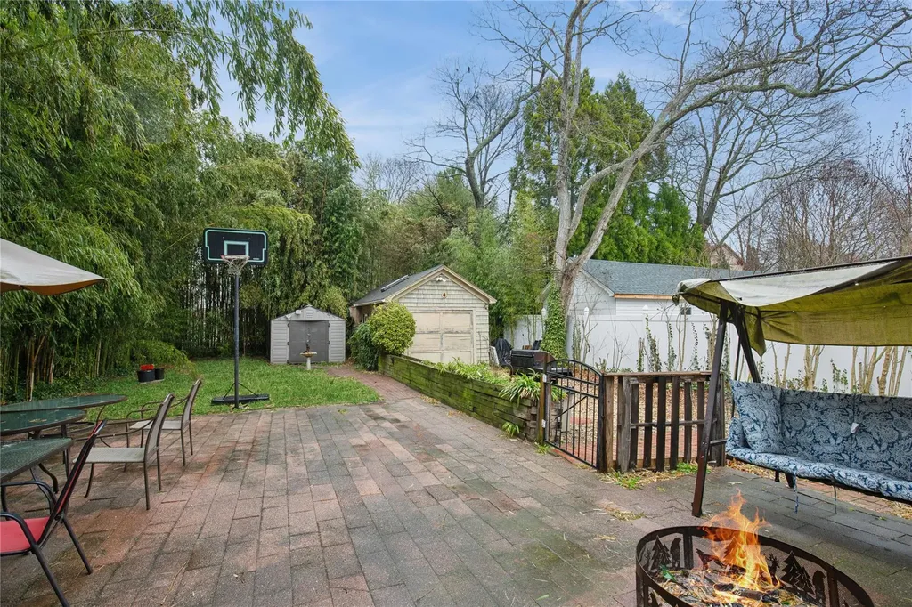 59 Carman Street Patchogue NY 11772