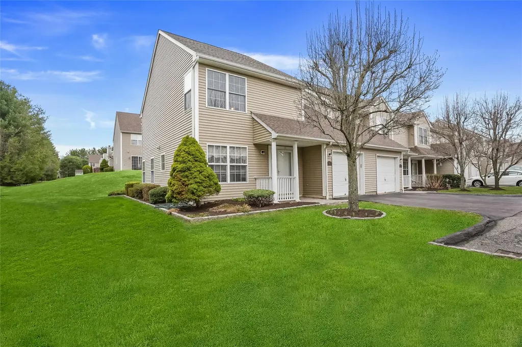 19 Sparrow Ridge Road Carmel NY 10512