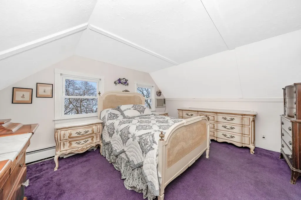 37 Marksman Lane Levittown NY 11756