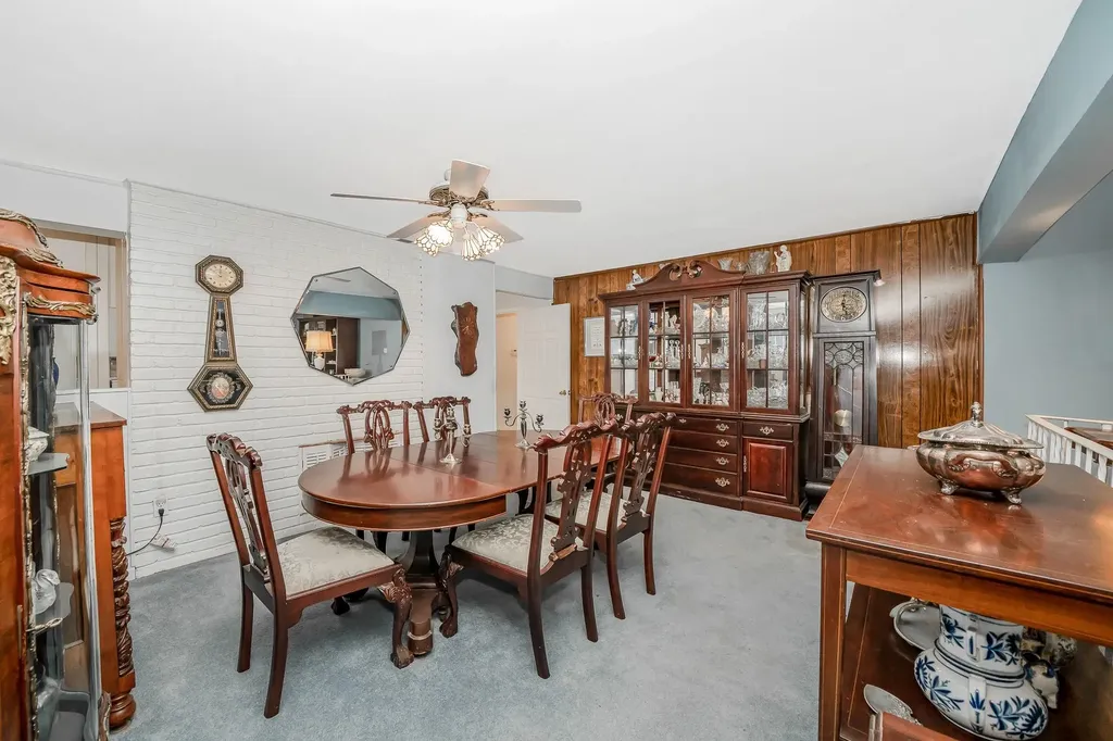 37 Marksman Lane Levittown NY 11756