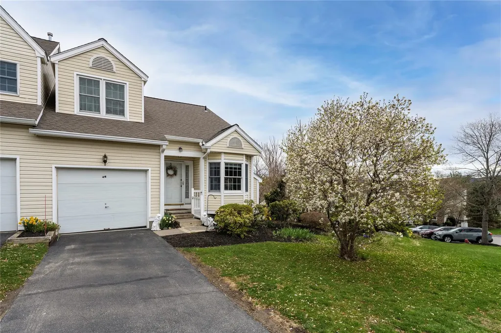 34 Spruce Ridge Drive Fishkill NY 12524