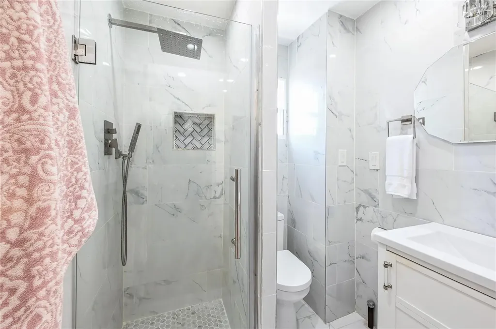 22 Landscape Avenue Yonkers NY 10705