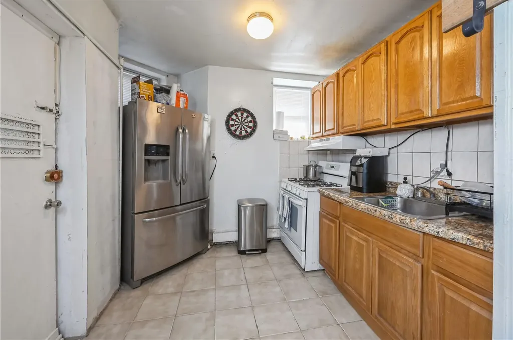 22 Landscape Avenue Yonkers NY 10705