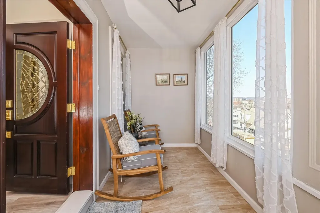 22 Landscape Avenue Yonkers NY 10705