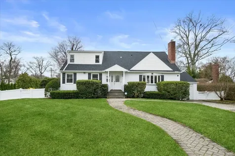 118 New Wilmot Road Scarsdale NY 10583