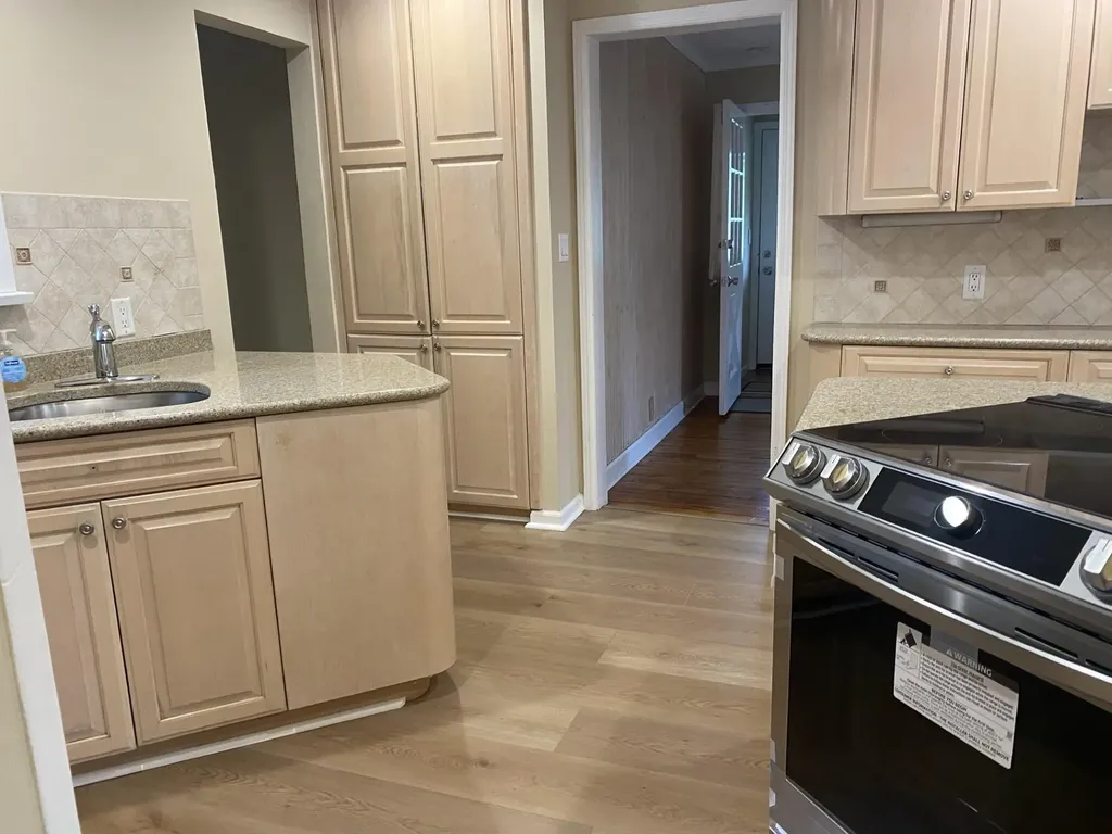 19 Mill Lane Huntington NY 11743