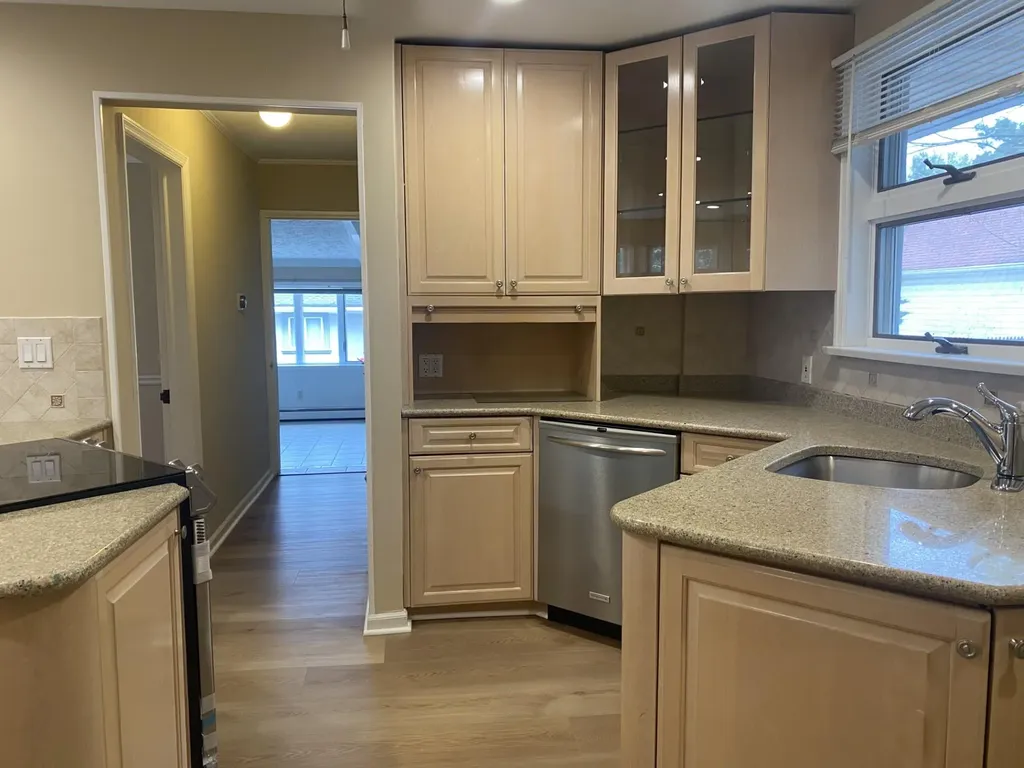 19 Mill Lane Huntington NY 11743