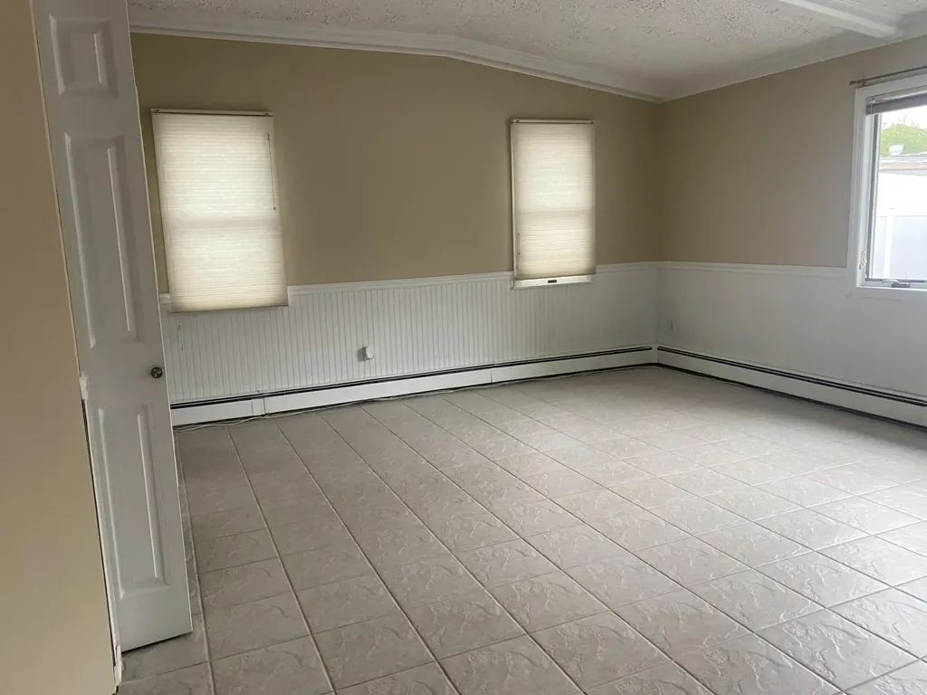 19 Mill Lane Huntington NY 11743