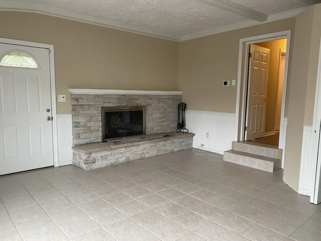 19 Mill Lane Huntington NY 11743