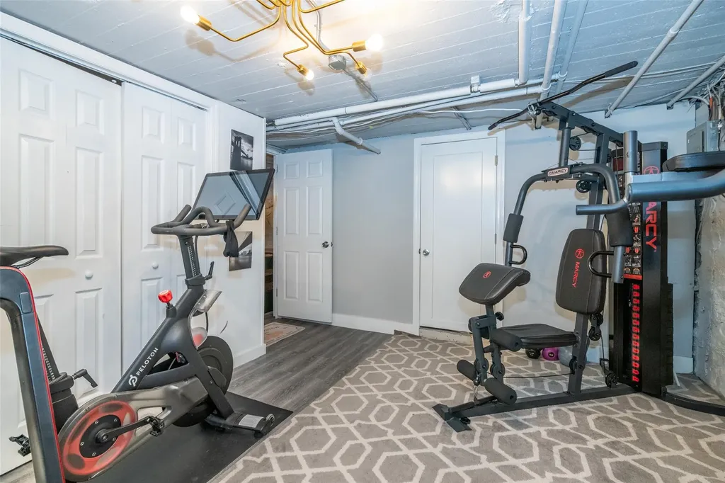 401 Carroll Avenue Mamaroneck NY 10543