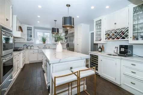 401 Carroll Avenue Mamaroneck NY 10543