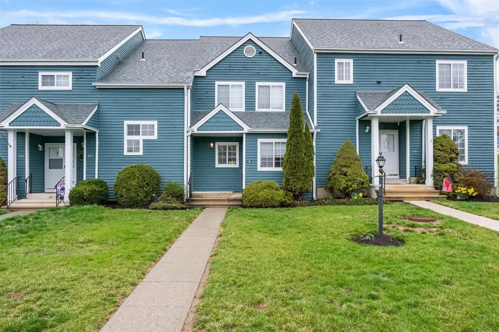 202 Sheffield Court Brewster NY 10509