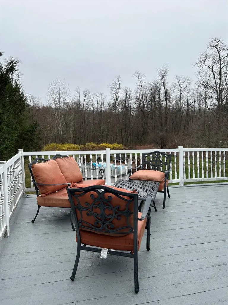 62 Cramer Road Poughkeepsie NY 12603