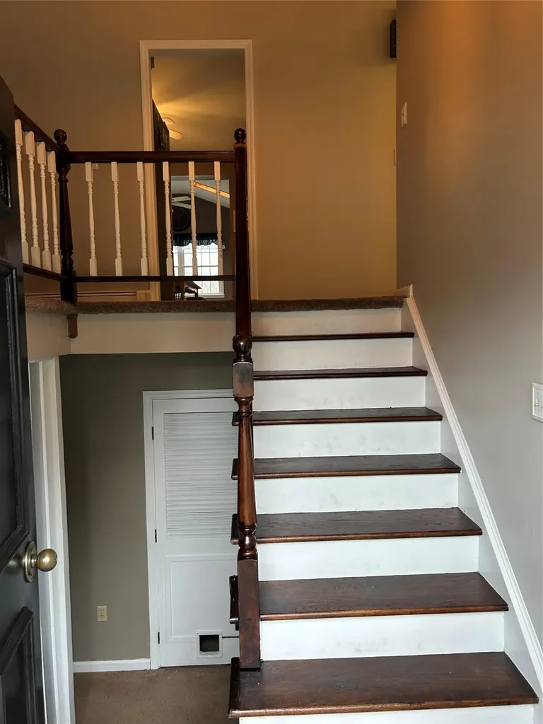 62 Cramer Road Poughkeepsie NY 12603