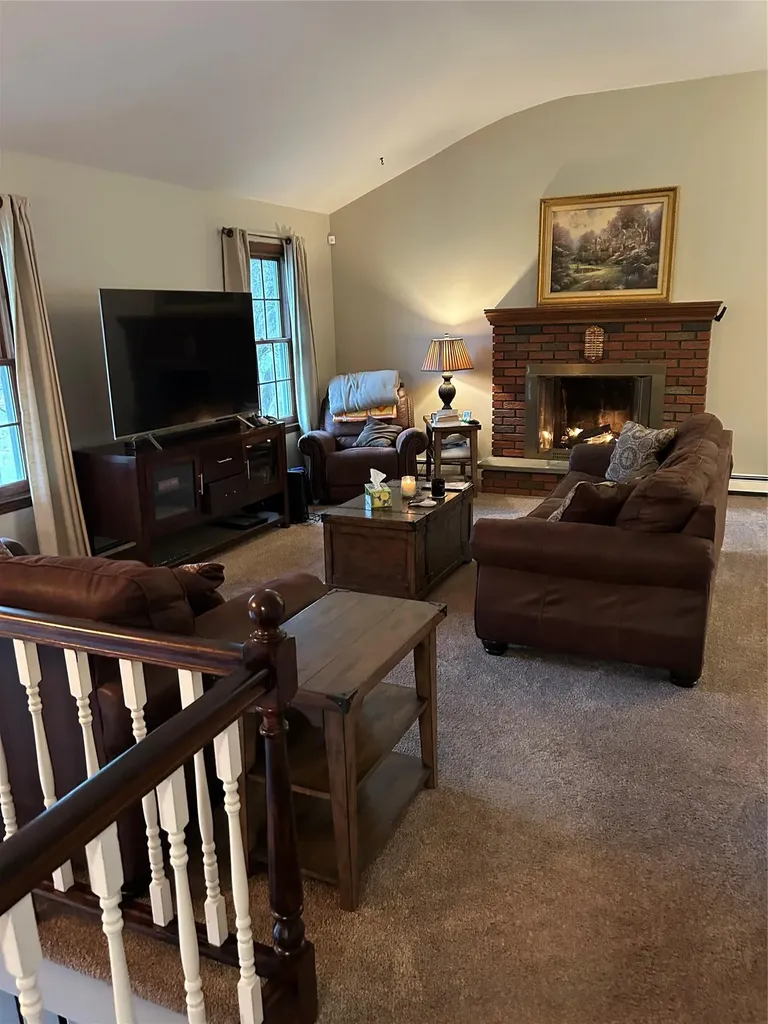 62 Cramer Road Poughkeepsie NY 12603