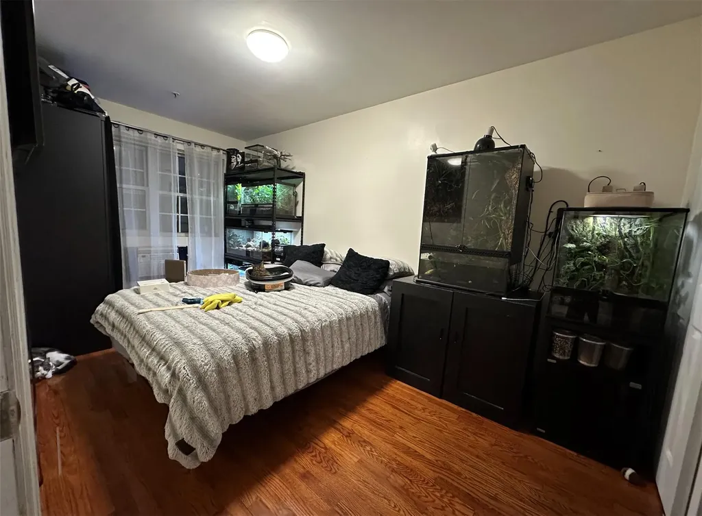 108-14 35th Avenue Corona NY 11368